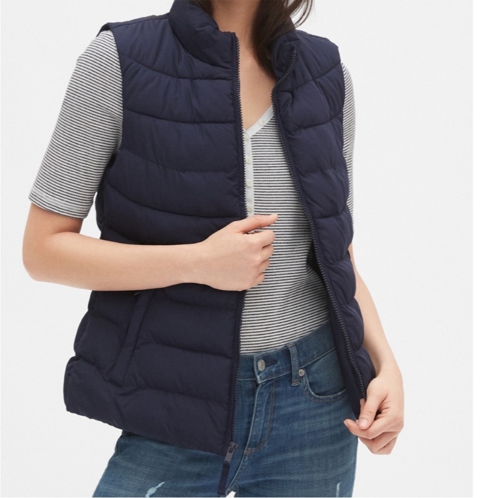 Gap LW‎ Puffer Vest True Black Quilted